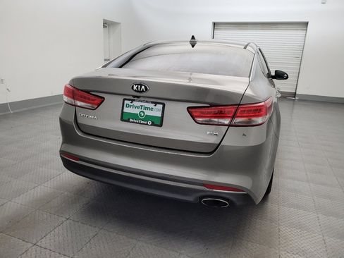 Used 2016 Kia Optima EX FWD image 7