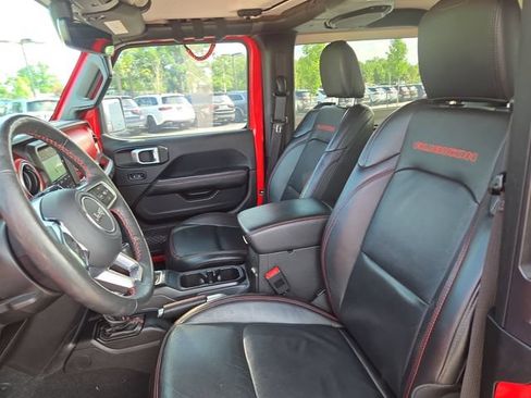 Used 2018 Jeep Wrangler Rubicon AWD/4WD image 25