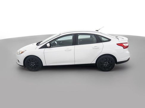 Used 2013 Ford Focus SE FWD image 8