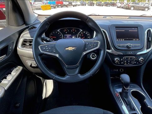 Used 2022 Chevrolet Equinox LT FWD image 5
