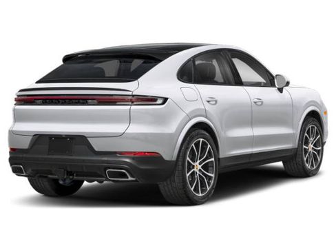 Certified 2025 Porsche Cayenne Coupe AWD/4WD image 2