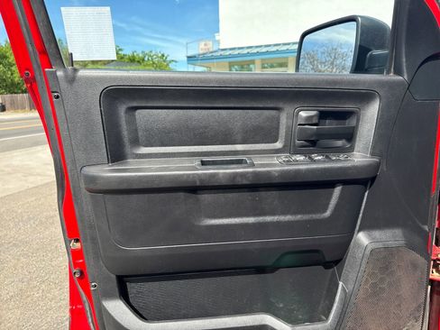 Used 2017 RAM 2500 Tradesman w/ Protection Group image 10