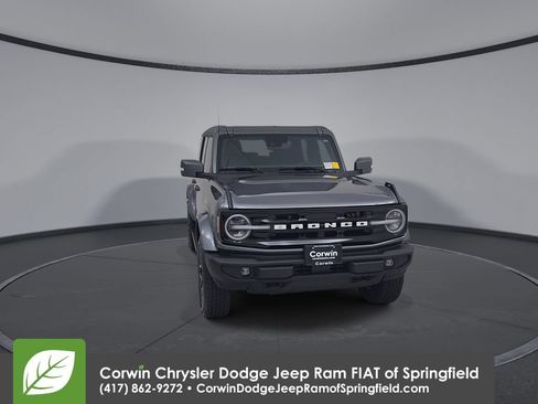 Used 2024 Ford Bronco Outer Banks AWD/4WD image 4