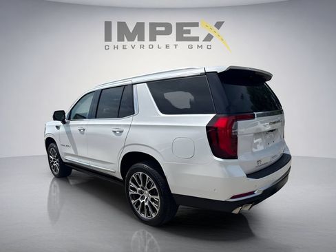 Used 2025 GMC Yukon Denali w/ Denali Reserve Package AWD/4WD image 3