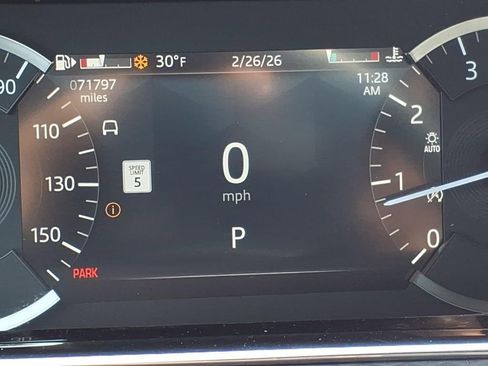 Used 2023 Land Rover Range Rover Evoque R-Dynamic S image 19