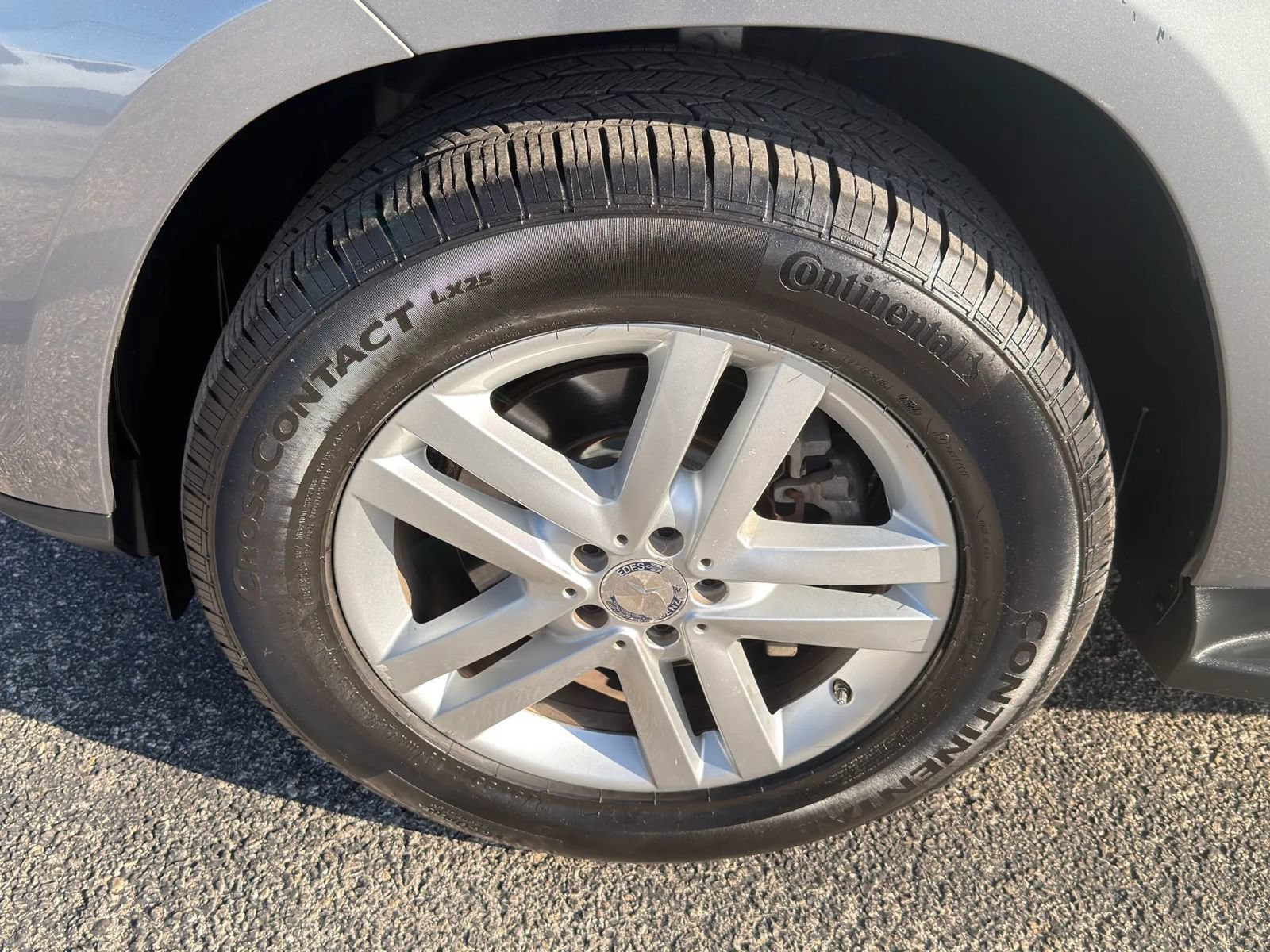 Used 2015 Mercedes-Benz GL 450 4MATIC w/ Parking Assist Package image 34