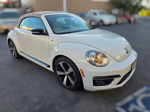 Used 2015 Volkswagen Beetle R-Line FWD image 3