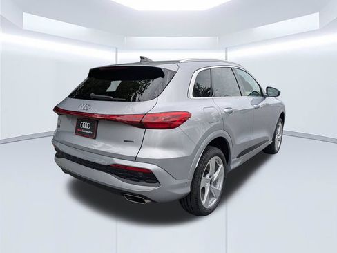 New 2026 Audi Q5 Premium Plus AWD/4WD image 3