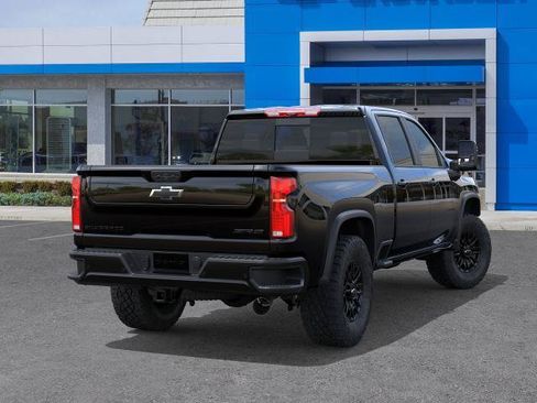 New 2026 Chevrolet Silverado 2500 ZR2 w/ LPO, Dark Essentials Package AWD/4WD image 4