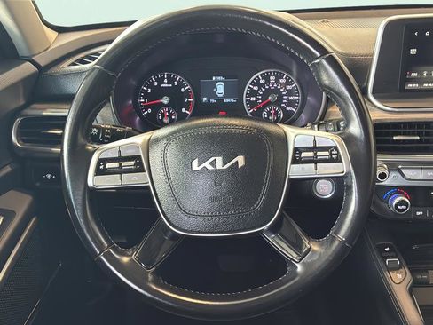 Used 2022 Kia Telluride EX w/ EX Premium Package FWD image 28