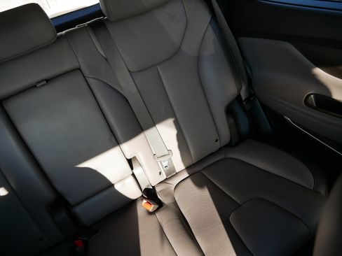 Used 2019 Hyundai Santa Fe AWD image 14