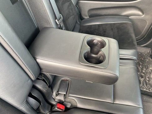 Used 2018 Dodge Durango GT image 45