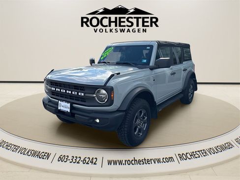 Used 2022 Ford Bronco Big Bend image 2