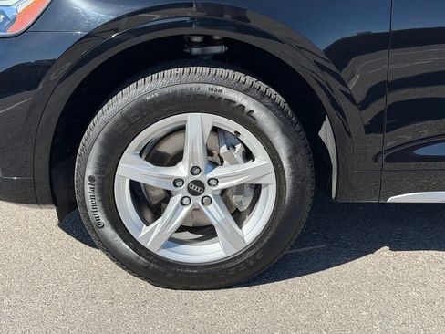 Used 2023 Audi Q5 2.0T Premium AWD/4WD image 30