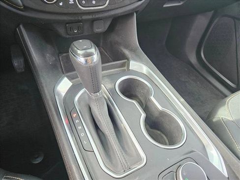 Used 2020 Chevrolet Traverse LT w/ Driver Confidence II Package image 17