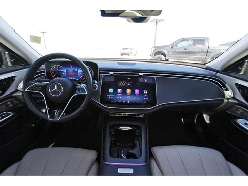 Used 2025 Mercedes-Benz E 350 E 350 image 9