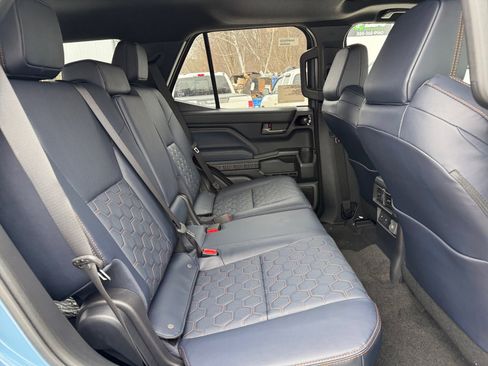 New 2026 Toyota 4Runner 4WD image 28