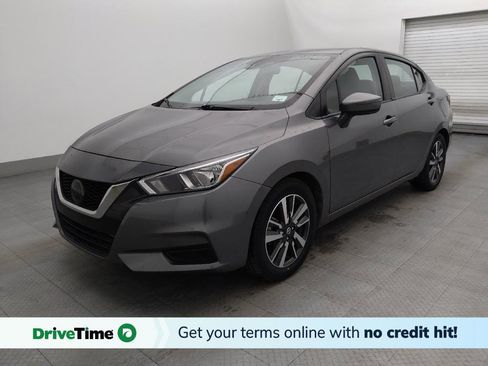 Used 2021 Nissan Versa SV image 1