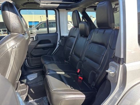 Used 2020 Jeep Wrangler Unlimited Sahara image 24