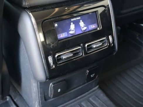 Used 2025 Lincoln Aviator AWD w/ Jet Appearance Package image 21