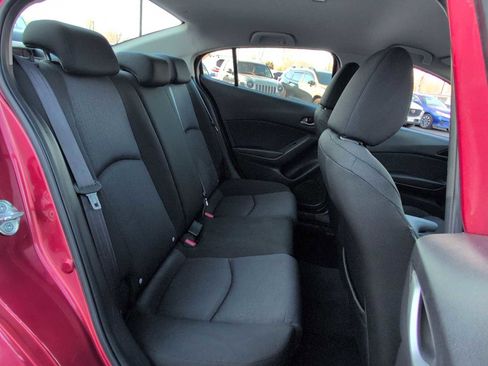Used 2015 MAZDA MAZDA3 i Sport image 21