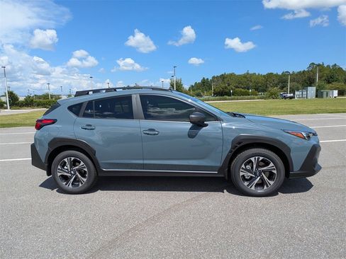 Certified 2025 Subaru Crosstrek 2.0i Premium image 4