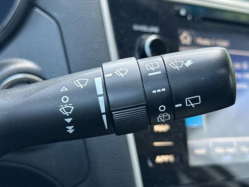 Used 2018 Subaru Outback 2.5i Limited image 33