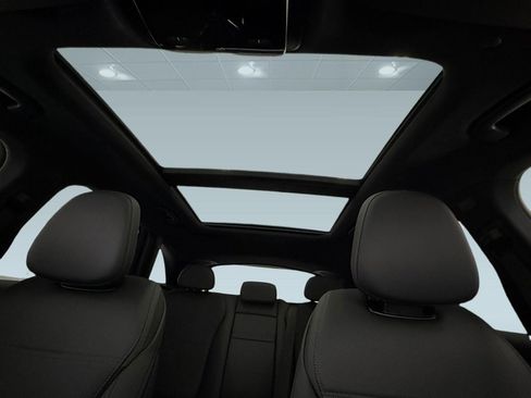 New 2026 Mercedes-Benz GLC 300 image 13