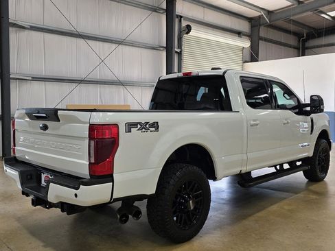 Used 2022 Ford F250 Lariat w/ Lariat Ultimate Package image 4