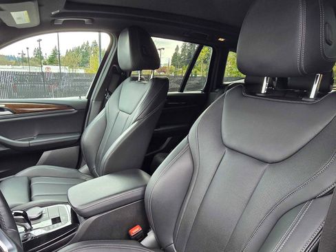 Used 2024 BMW X3 xDrive30i image 22