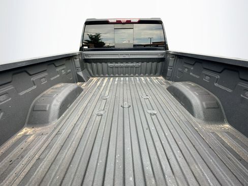 Used 2022 GMC Sierra 2500 Denali w/ Denali Black Diamond Edition AWD/4WD image 31