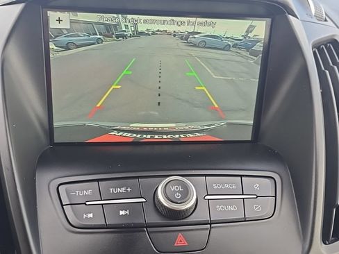 Used 2019 Ford Escape SE AWD/4WD image 15