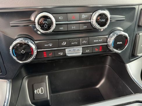 New 2026 Ford F150 XLT w/ Equipment Group 302A MID image 22