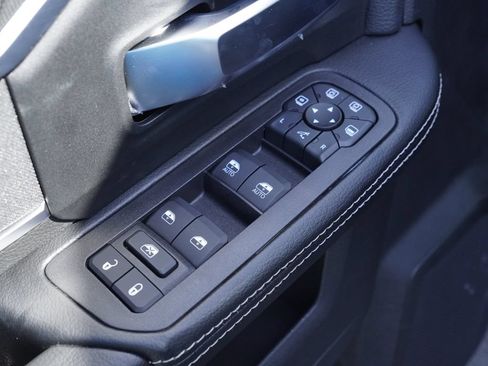 New 2026 RAM 3500 Big Horn AWD/4WD image 12