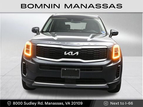 Used 2022 Kia Telluride EX w/ EX Premium Package image 8
