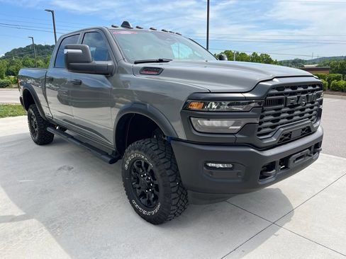 New 2026 RAM 2500 Tradesman AWD/4WD image 29