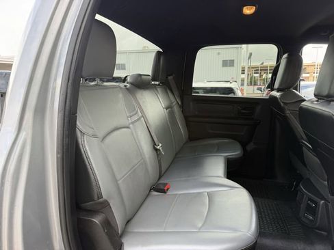 Used 2021 RAM 2500 Tradesman w/ Chrome Appearance Group AWD/4WD image 31