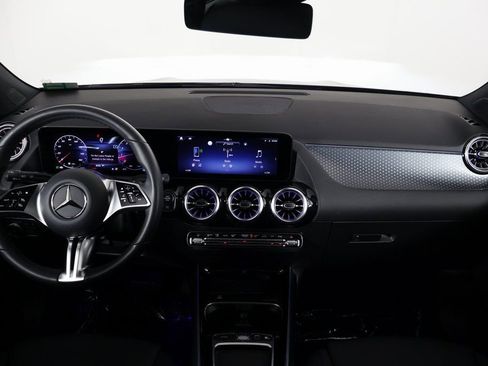 Certified 2026 Mercedes-Benz GLA 250 image 8