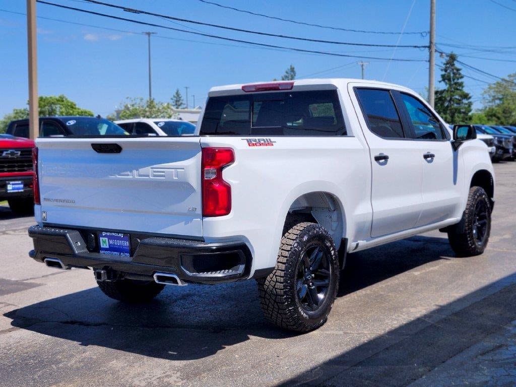 Used 2023 Chevrolet Silverado 1500 LT Trail Boss w/ Convenience Package II AWD/4WD image 5