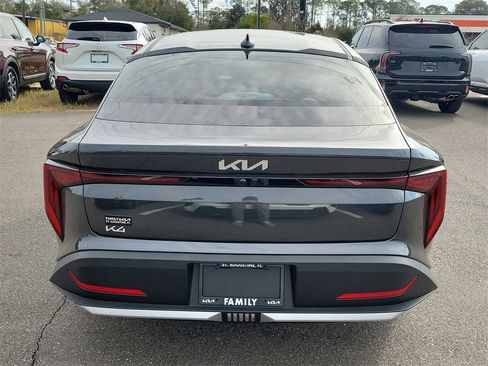 New 2026 Kia K4 LXS image 5