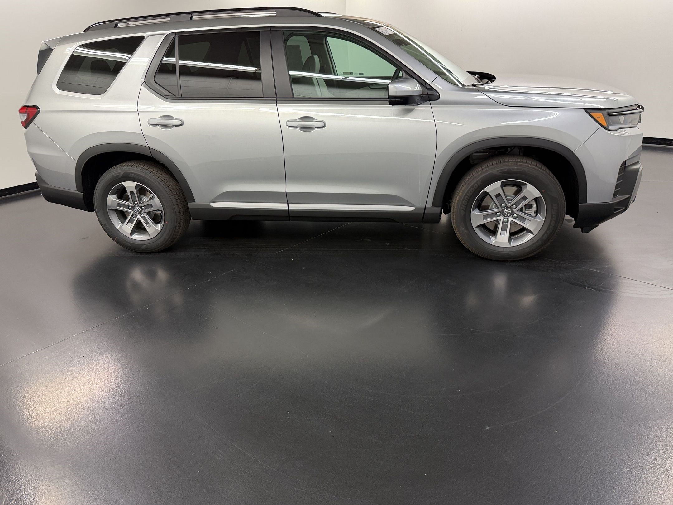 New 2026 Honda Pilot EX-L image 8