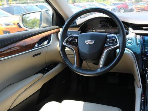 Used 2018 Cadillac XTS Luxury w/ Driver Awareness Package FWD image 18