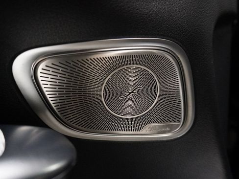 Used 2024 Mercedes-Benz GLC 300 4MATIC image 20