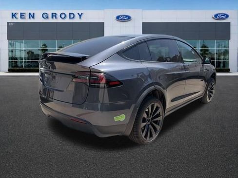 Used 2023 Tesla Model X AWD/4WD image 4