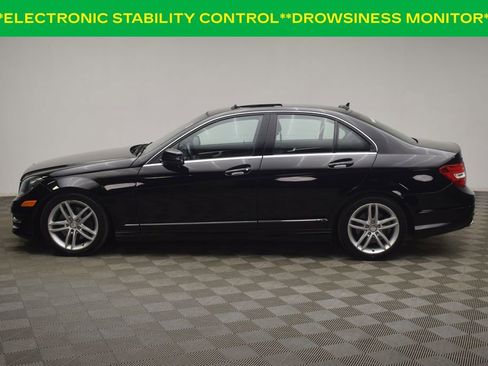 Used 2013 Mercedes-Benz C 300 4MATIC Sedan w/ Premium 1 Pkg image 9