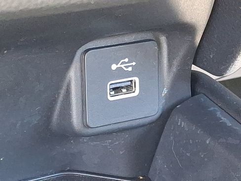 Used 2025 Honda HR-V LX image 25