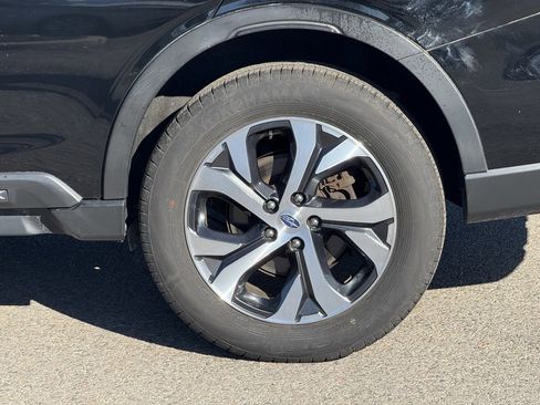 Used 2022 Subaru Outback Limited image 10