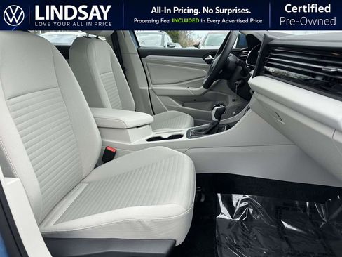 Used 2025 Volkswagen Jetta S image 12