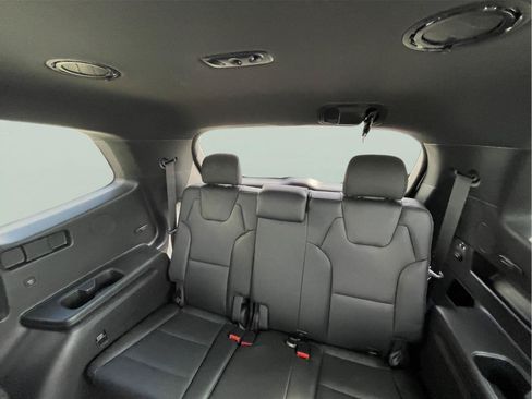 Used 2024 Kia Telluride EX X-Line AWD/4WD image 18