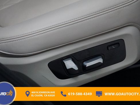 Used 2021 BMW X7 xDrive40i w/ M Sport Package image 18